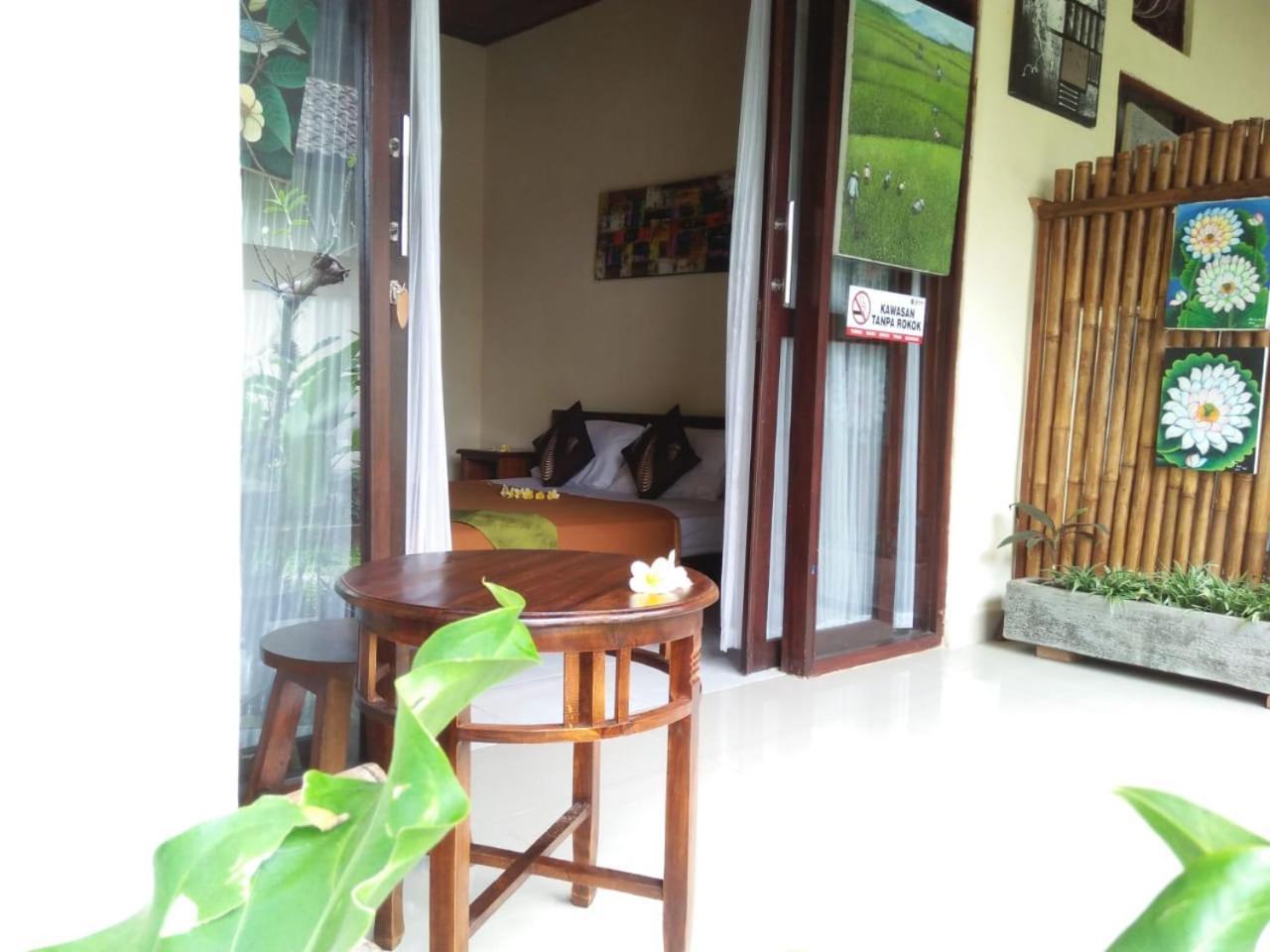 Lionk Bali House Bed & Breakfast Убуд Екстериор снимка